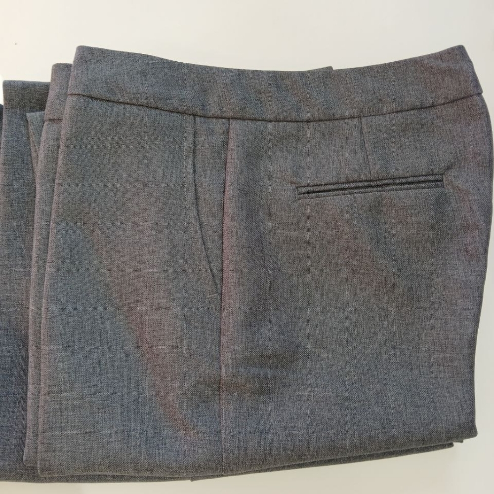 Classic pants. Grey color. Size 32;36;38. Executive Apparel.